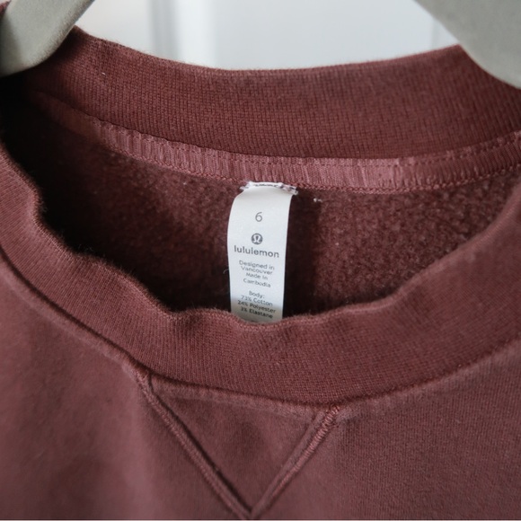 LuluLemon All Yours Crew - Picture 2 of 6